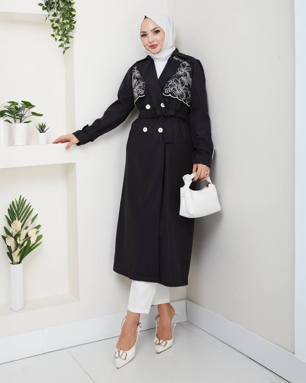 Manteau Tranche Impermeable a Broderie